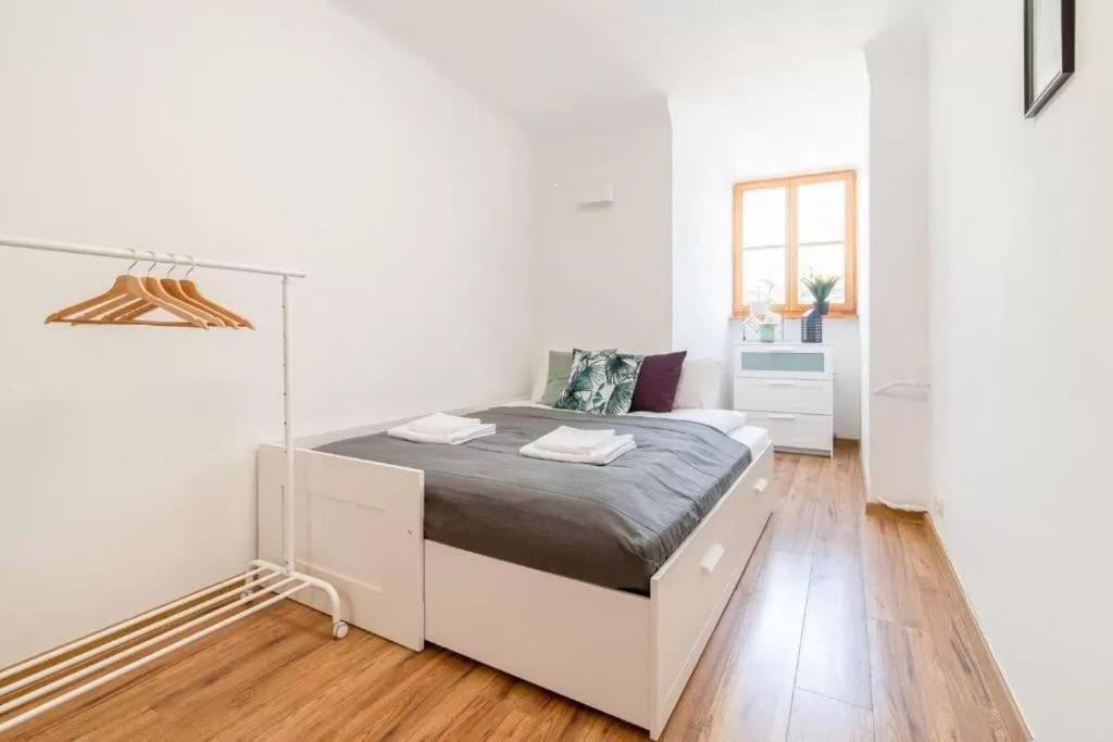 Old Town Apartment - Old Market Warszawa Zewnętrze zdjęcie